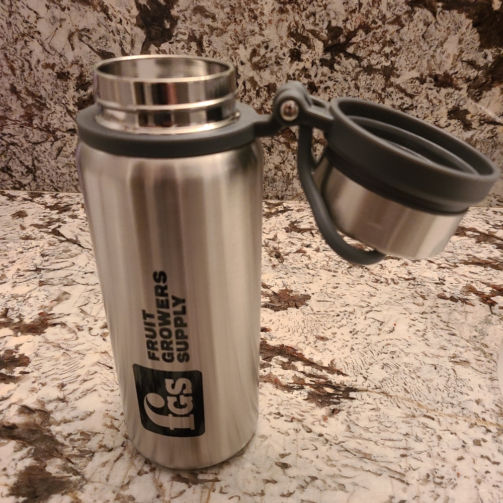 NWT H2go ONYX 25oz Stainless Steel Bottle
